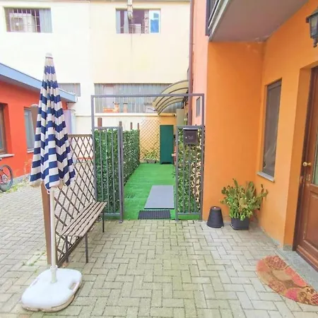 Appartement Open Space Davanti Metro - Centro